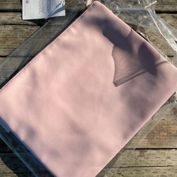 Asos 3D Floral Clutch Bag Softshell Beaded Sequins Pink NWT Bridal Wedding - Picture 3 of 5